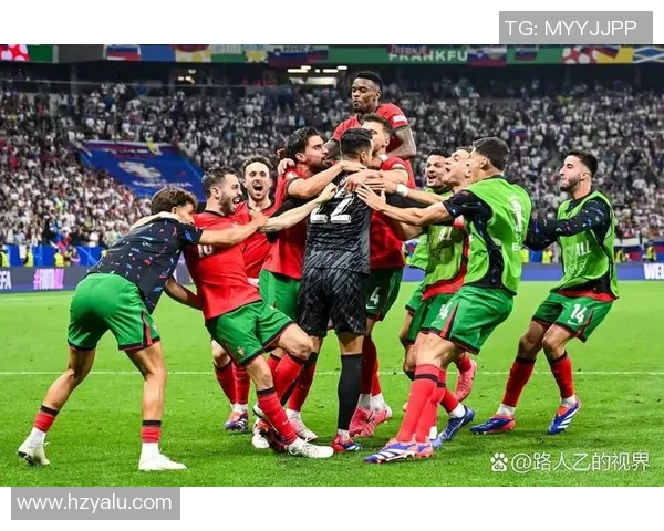 尤文图斯逆转热刺上演惊天帽子戏法全场沸腾的足总杯大战