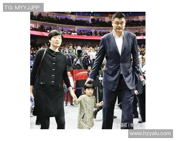 姚明女儿与爷爷的亲情故事揭示家庭温暖与篮球传奇的传承