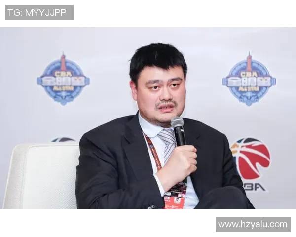 超人姚明携手挑战极限运动展现人类潜能的无限可能