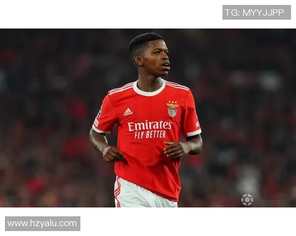 西甲精彩对决利物浦大胜本菲卡神扑引发争议判罚全场沸腾