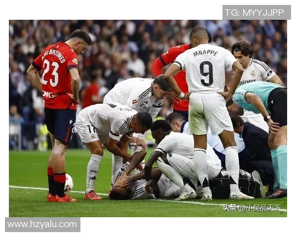 意甲激战曼联大胜尤文图斯五球横扫全场观众欢呼雀跃